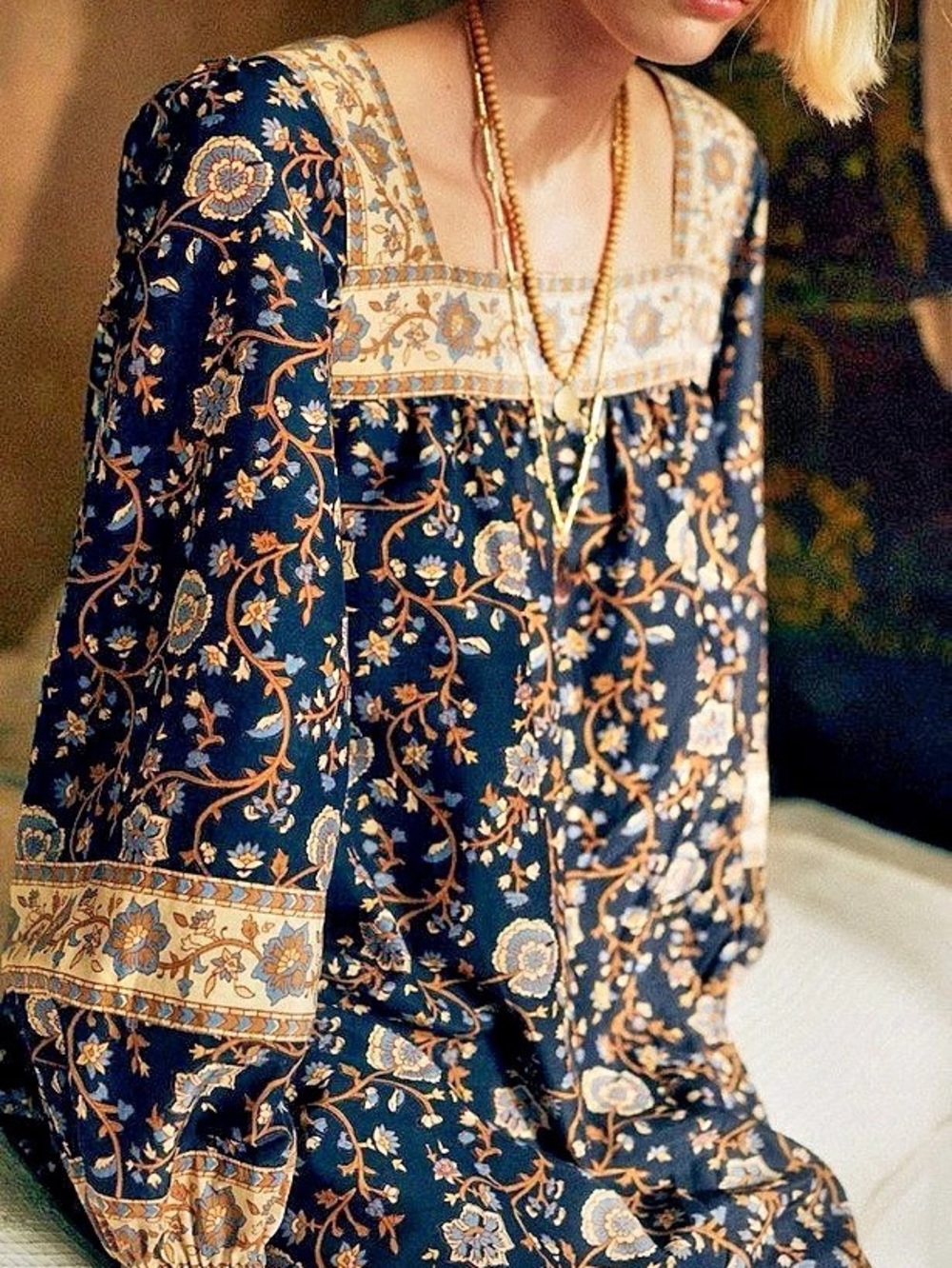 Seźane Kesha Printed Midi Dress with Long Sleeves